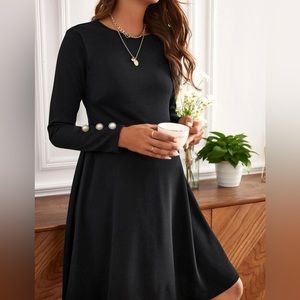 Maternity black dress size M